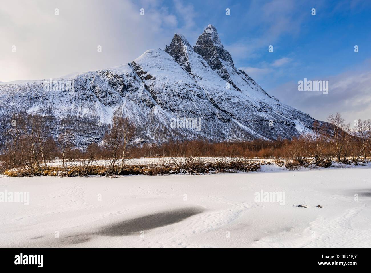 Mont Otertinden, Signaldalen, Troms, Norvège Banque D'Images