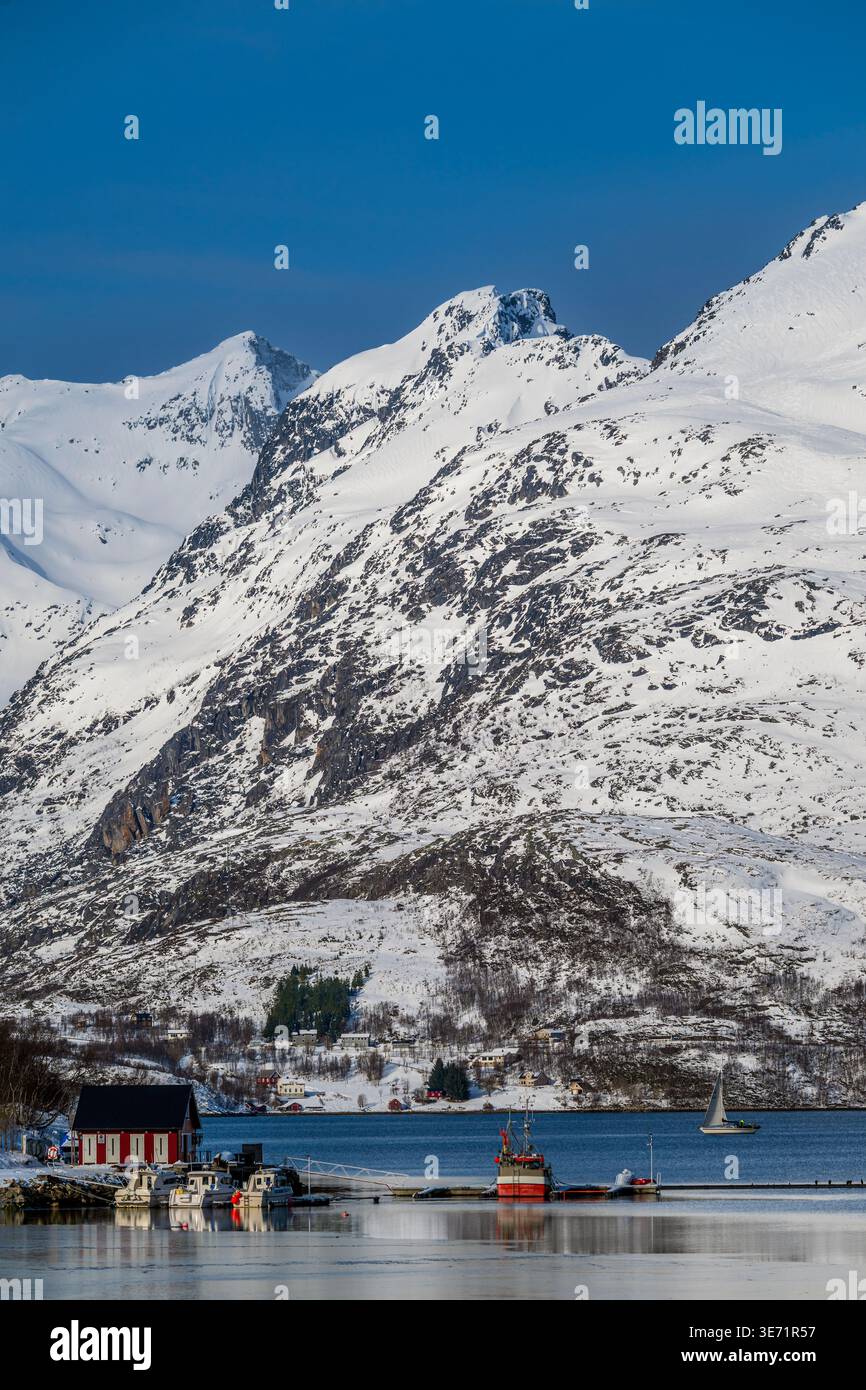 Vue panoramique du fjord Kaldfjorden, Tromso, Troms, Norvège Banque D'Images