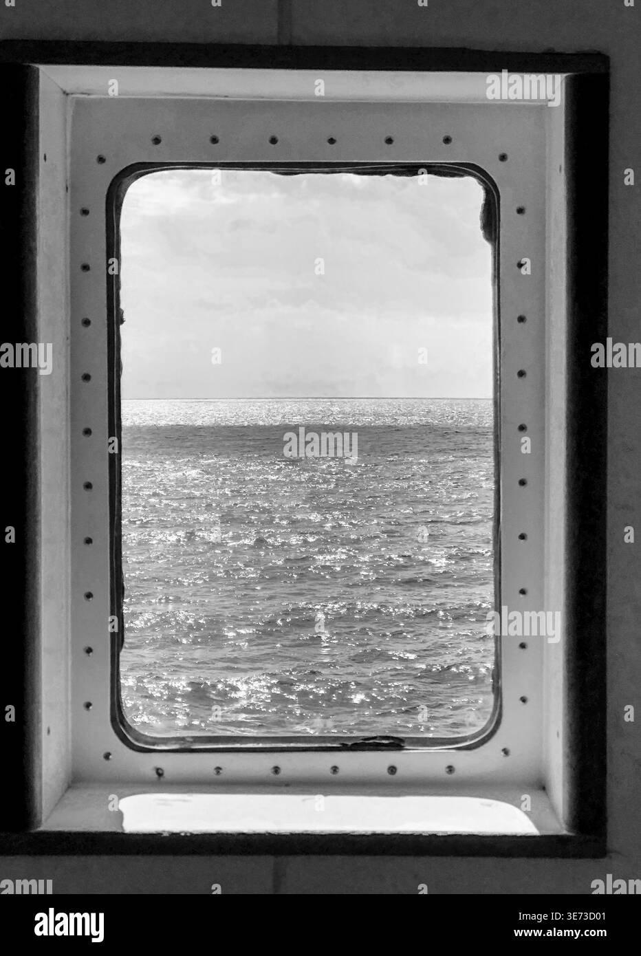 Vue de la fenêtre de ferry de la mer Baltique, ferry, mer Baltique, bateau, mer, vue, vagues, horizon, fenêtre, eau, Danemark, Scandinavie Banque D'Images