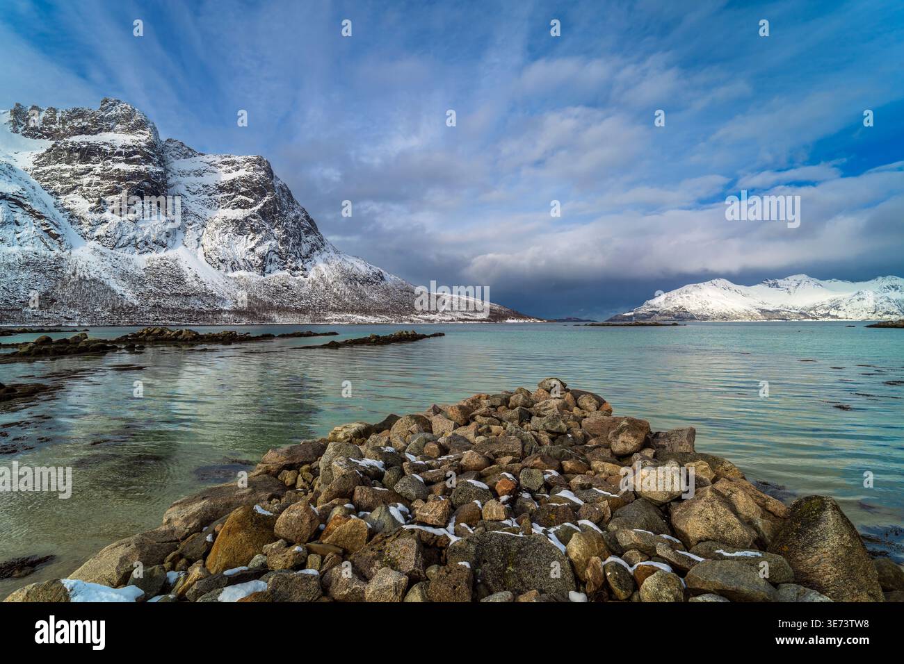 Grotfjord Beach, Kvaloya, Troms, Norvège Banque D'Images