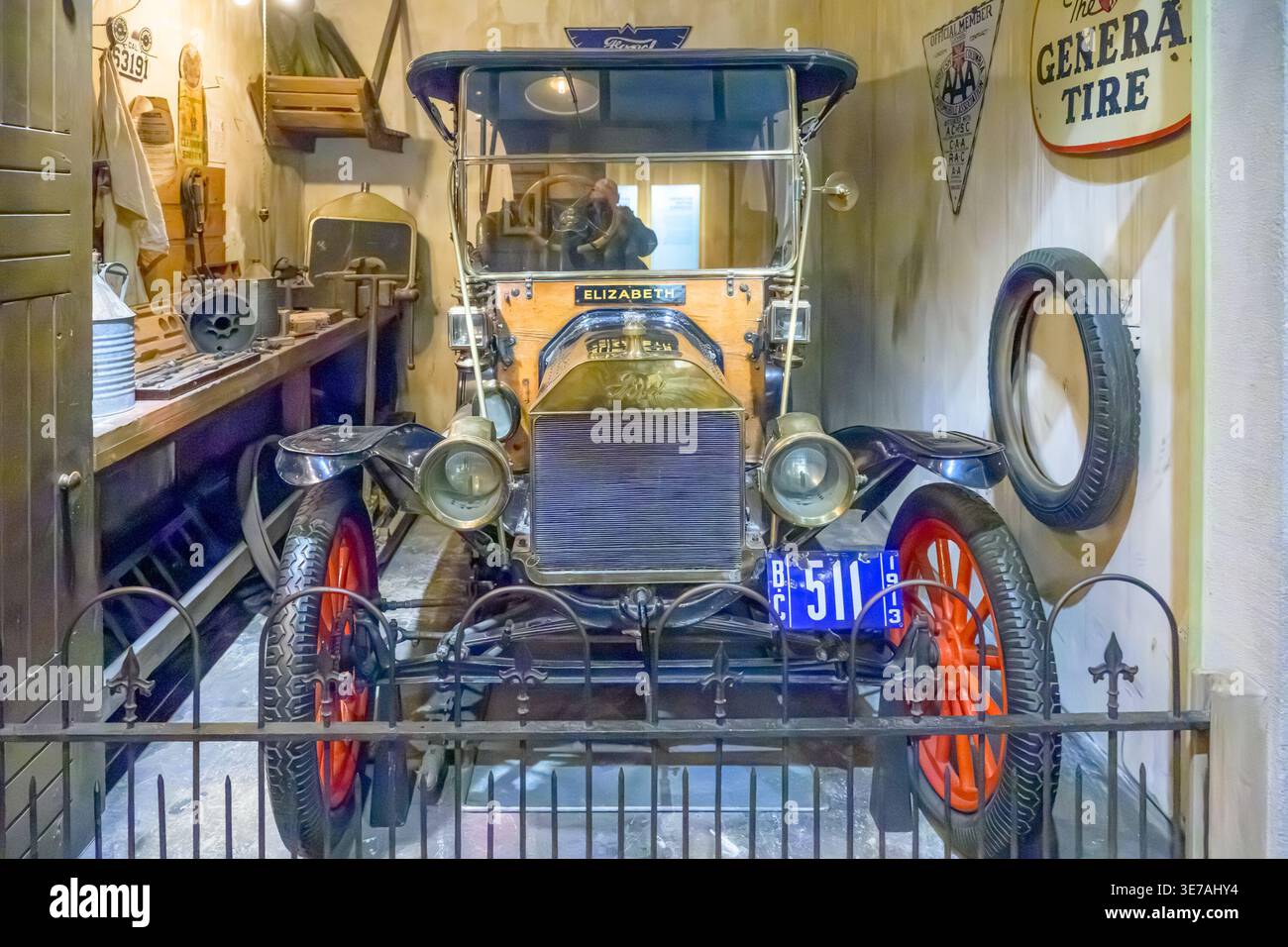 Tin Lizzie, Elizabeth, Brass Model T Ford, Royal BC Museum, Victoria, Colombie-Britannique, Canada Banque D'Images