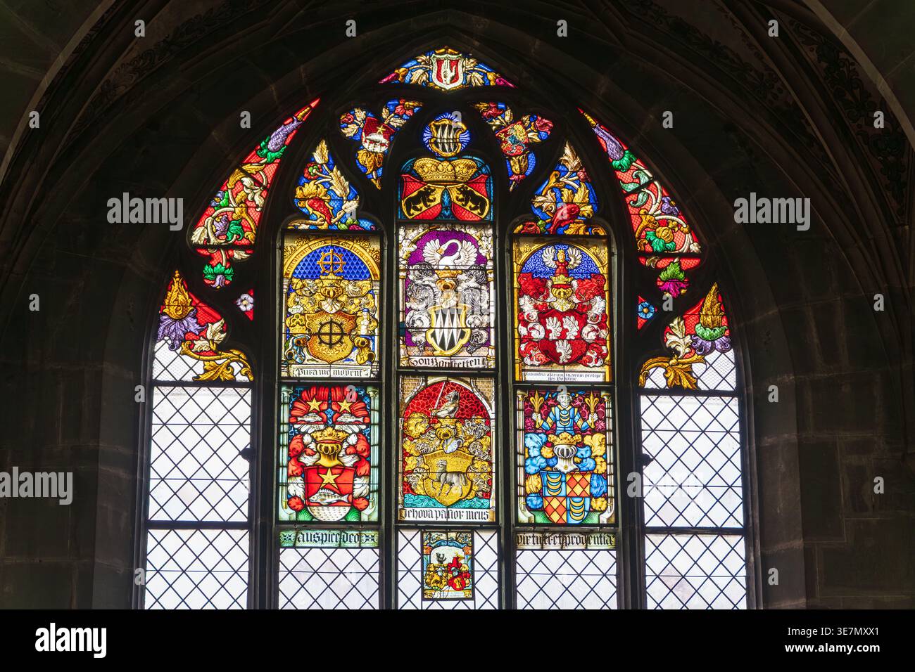 Vitrail intérieur de la cathédrale de Bern Minster. Berne, Suisse. Banque D'Images