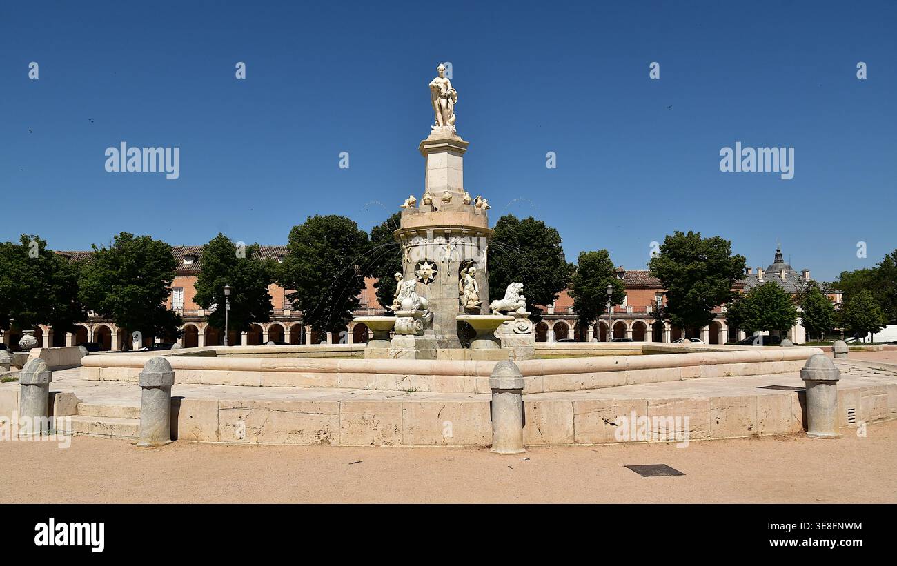 La fontaine Mariblanca sur la place Saint Antoine à Aranjuez, Espagne Banque D'Images