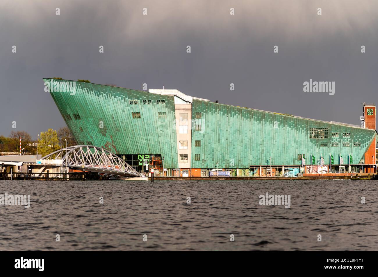 NEMO Science Museum, Amsterdam , pays-Bas Banque D'Images