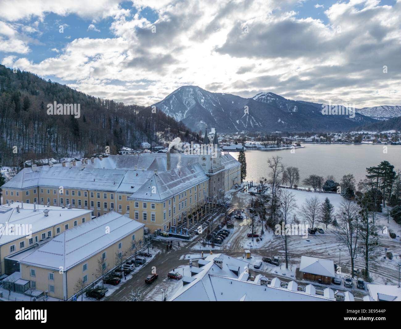 vue de la ville tegernsee bavière allemagne paysage d'hiver Banque D'Images