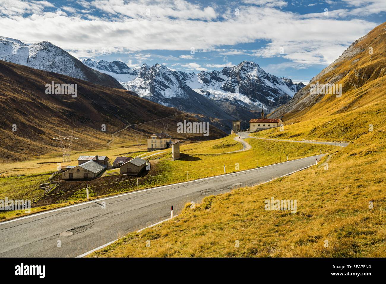 San Rainien, route du col de montagne, Parc National du Stelvio, Lombardie, Italie Banque D'Images