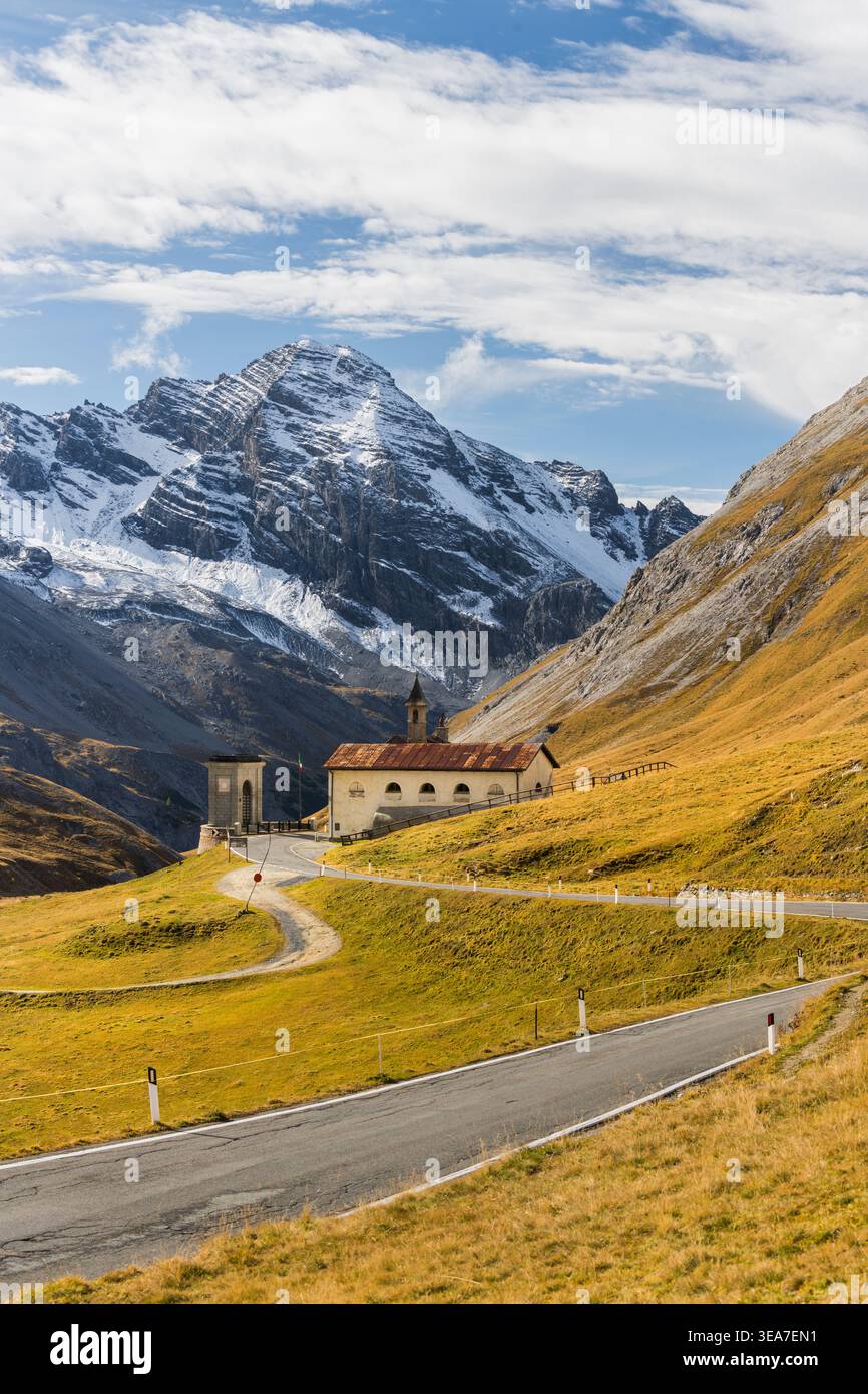 San Rainien, route du col de montagne, Parc National du Stelvio, Lombardie, Italie Banque D'Images