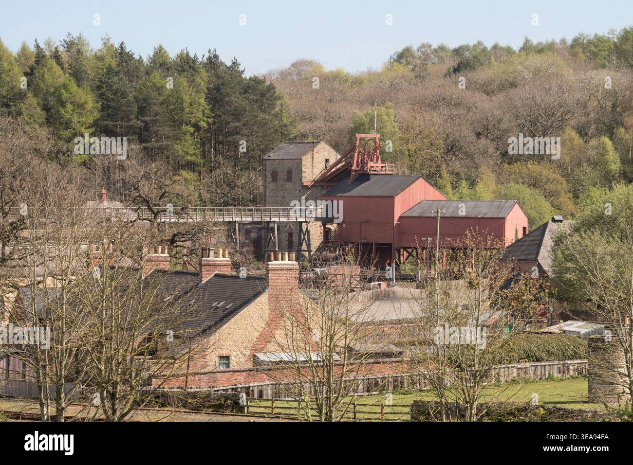 Bâtiments de fosse du musée Beamish dans le village des mines, Angleterre, Royaume-Uni Banque D'Images