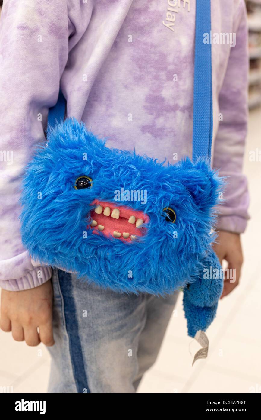 Moscou, Russie - mars 31 2026 : Fuggler Funny Ugly Teeth Eyes Monsters Dolls Toys Banque D'Images