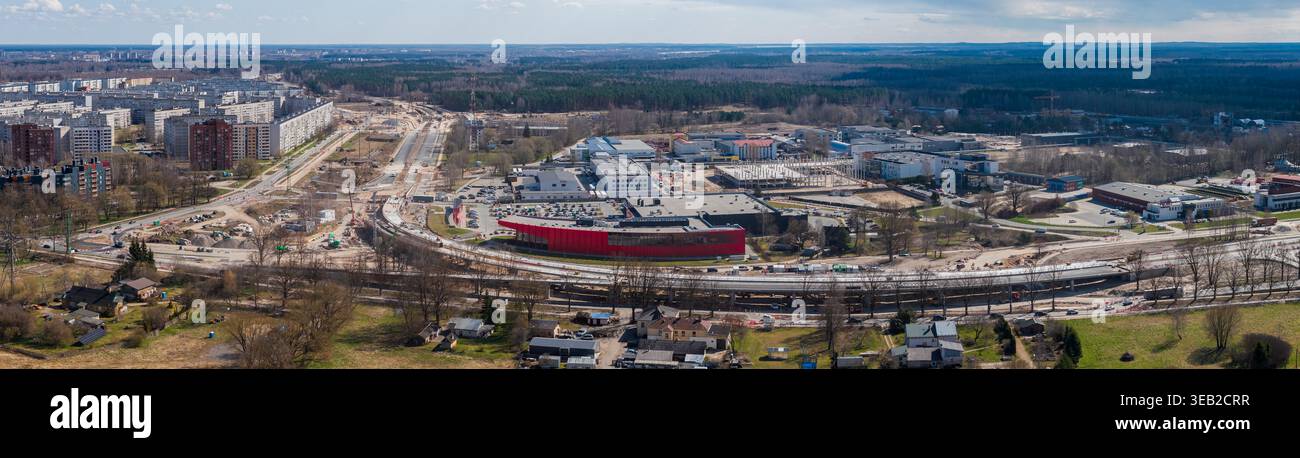 Panorama aérien de Southern Bridge phase 4 travaux à Riga, Lettonie Banque D'Images