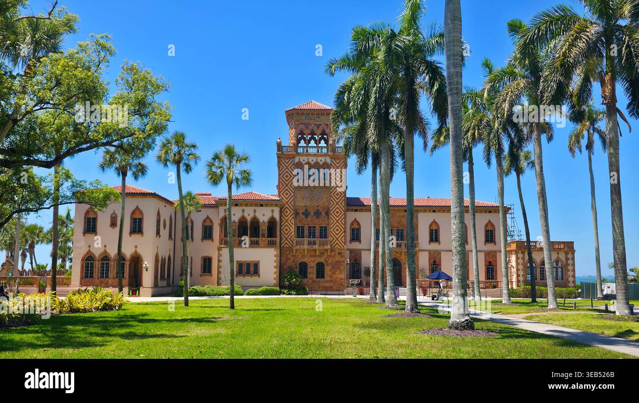 Ca' d'Zan domaine manoir de John et Mable Ringling Museum of Art Sarasota Florida USA 04.21.2026 Banque D'Images