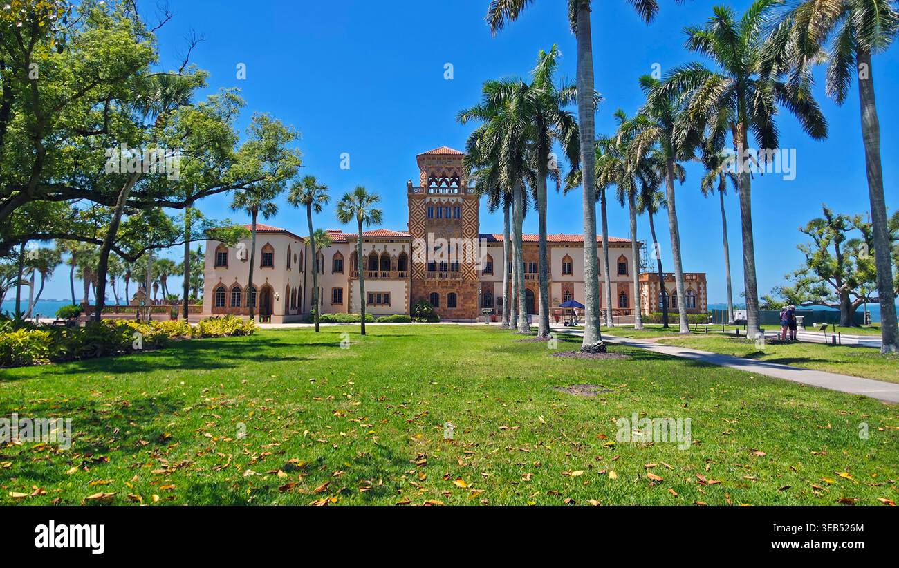 Ca' d'Zan domaine manoir de John et Mable Ringling Museum of Art Sarasota Florida USA 04.21.2026 Banque D'Images