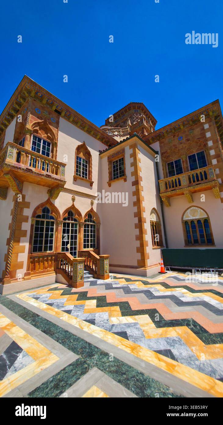 Ca' d'Zan domaine manoir de John et Mable Ringling Museum of Art Sarasota Florida USA 04.21.2026 Banque D'Images