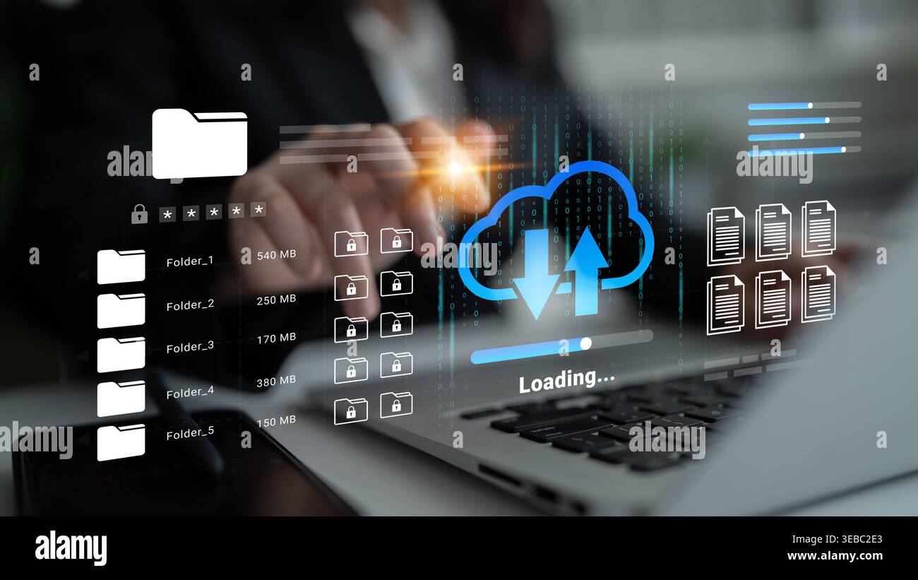 Un cadre professionnel mettant en vedette un utilisateur interagissant avec un ordinateur portable, mettant en évidence les fonctionnalités de cloud computing, le transfert de données et la gestion de fichiers numériques Banque D'Images