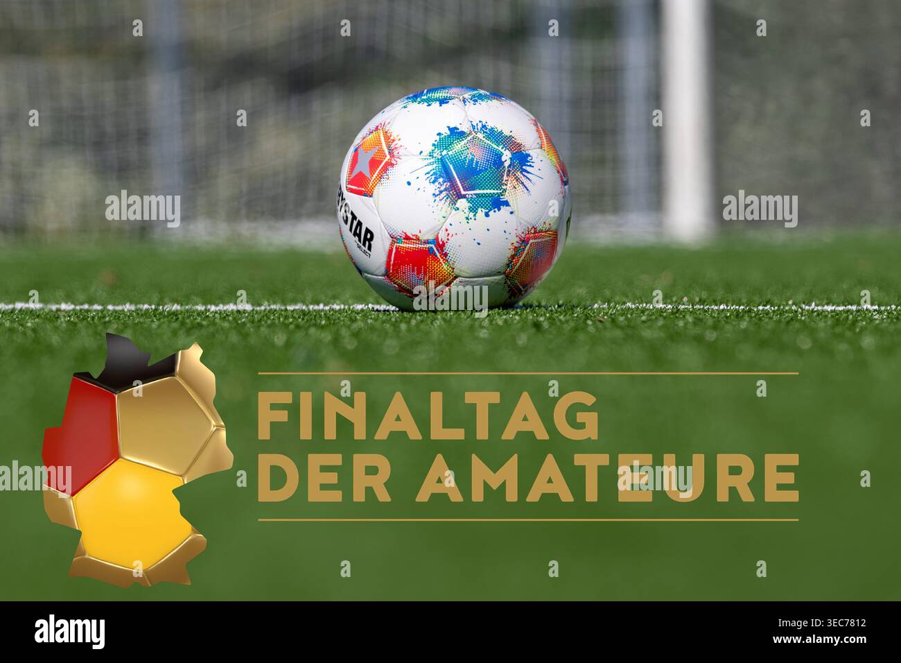 Football, finale amateur 2026 : logo officiel et un ballon de football Banque D'Images