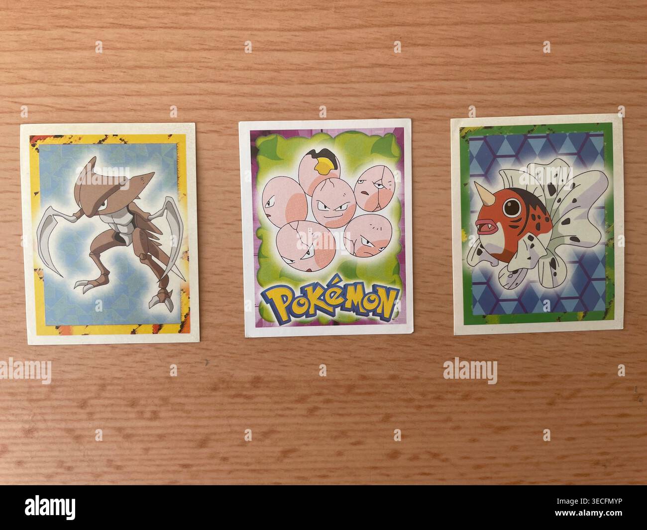 1999 cartes Pokémon Topps film Sticker - Image de stock capturée avec un smartphone