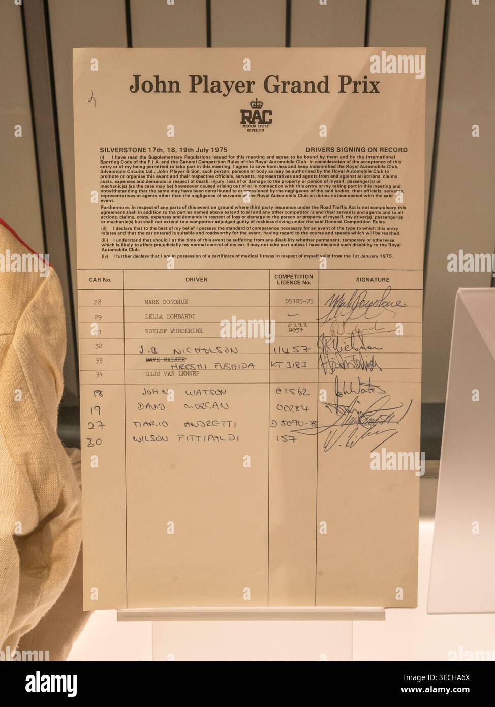 Feuille de signature des pilotes du Grand Prix britannique (P2 sur 2) de 1973 exposée au Silverstone Museum, circuit de Silverstone, Silverstone, Towcester, Royaume-Uni Banque D'Images