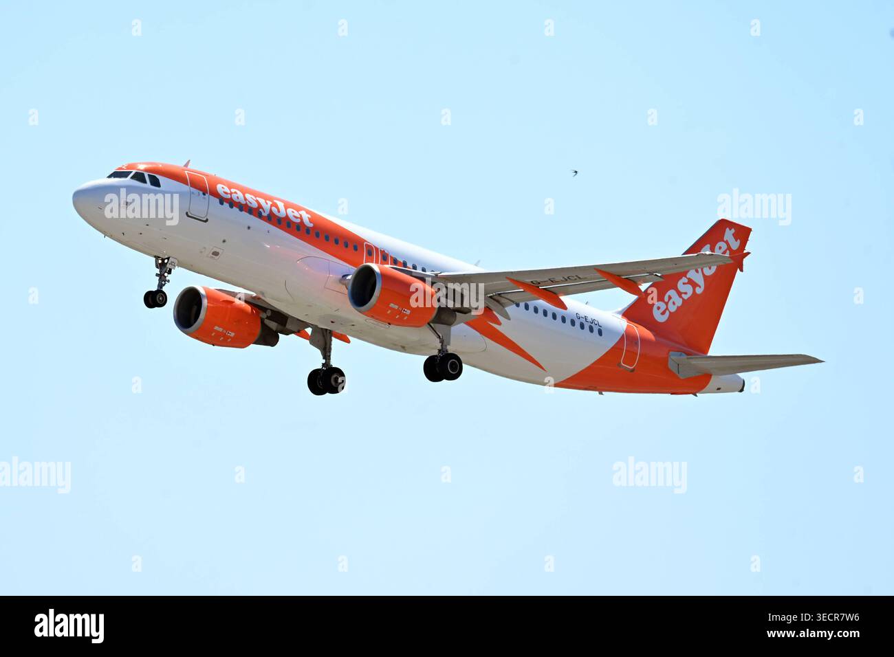 Fiumicino, Italie, avion à l'aéroport de Fiumicino Airbus A320 easyJet G-EJCL .avion à l'aéroport de Fiumicino. Fiumicino Italie, 01 mai 2026. Imago-images/Emmefoto Copyright : xImago-images/Emmefotox Banque D'Images