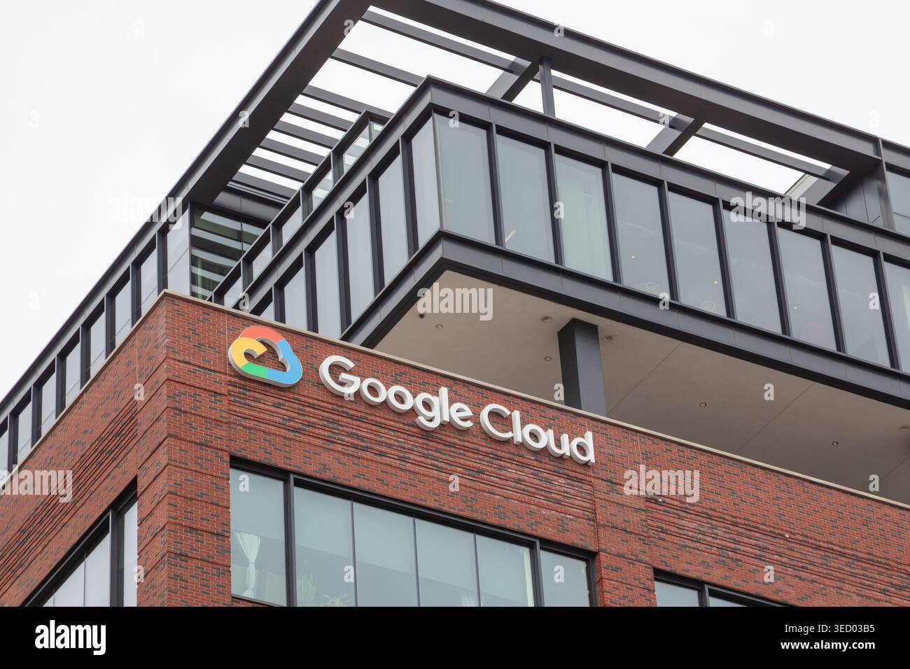 Logo Google Cloud signe sur le bâtiment à Chicago, Illinois, États-Unis. Banque D'Images