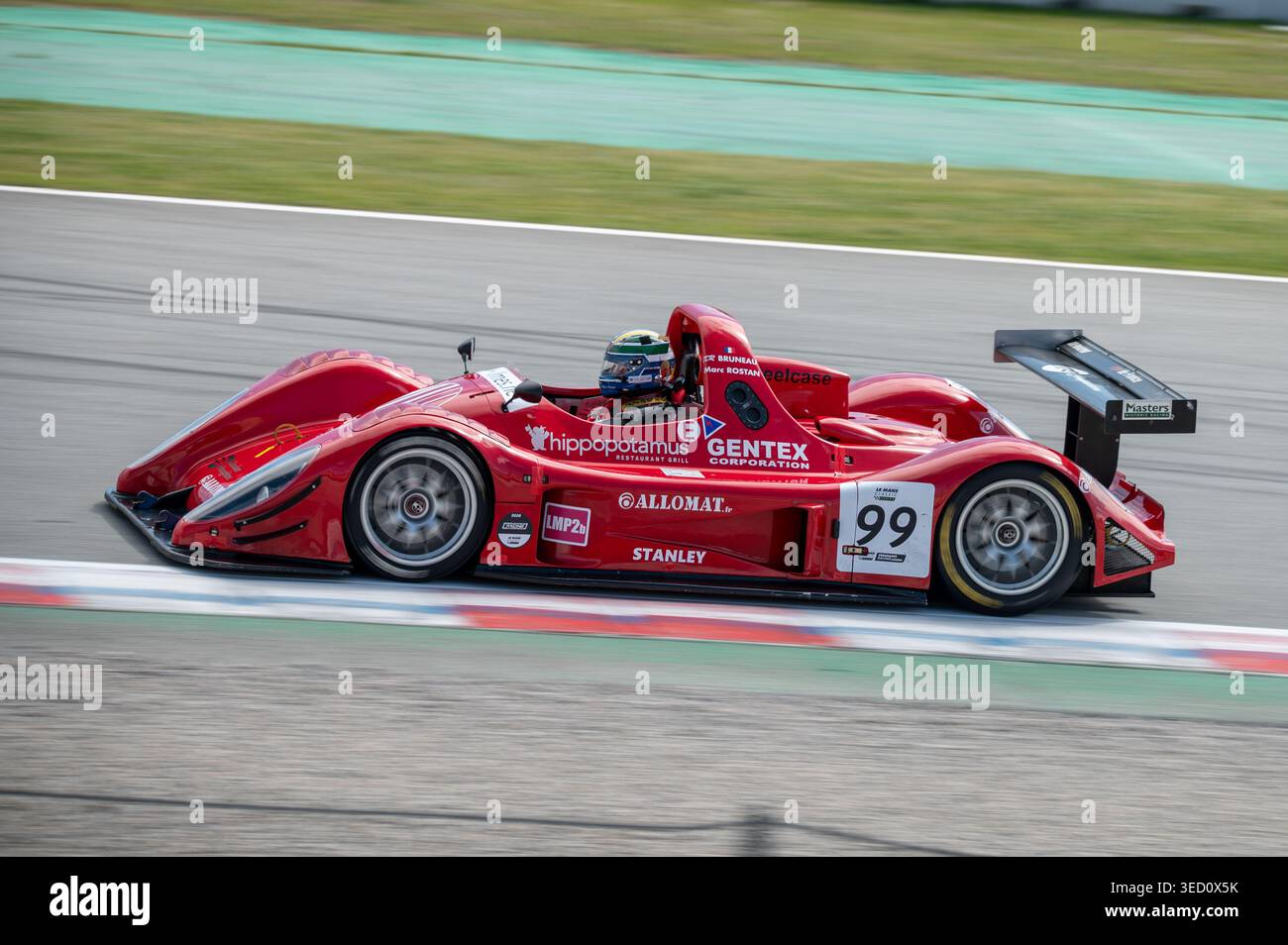 CAL Meeker pilote le prototype 1990 Spice SE90P Group C2A lors de l’événement Endurance Racing Legends au Espíritu de Montjuïc, organisé par Peter Auto. Banque D'Images