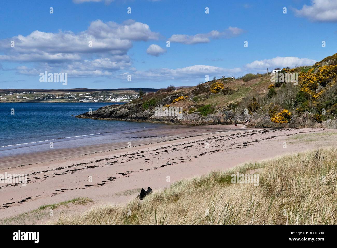 La belle plage de sable à Gairloch, dans le nord-ouest des Highlands de l'Écosse, au Royaume-Uni Banque D'Images