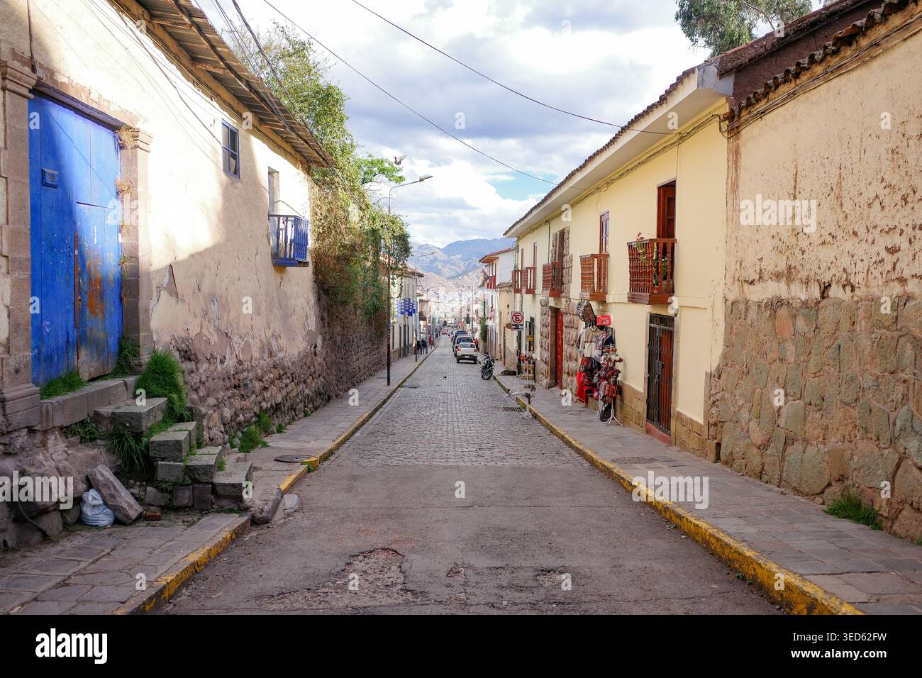 Cusco, Pérou - 25 nov 2025 : ruelles du quartier de San Blas à Cusco, Pérou Banque D'Images