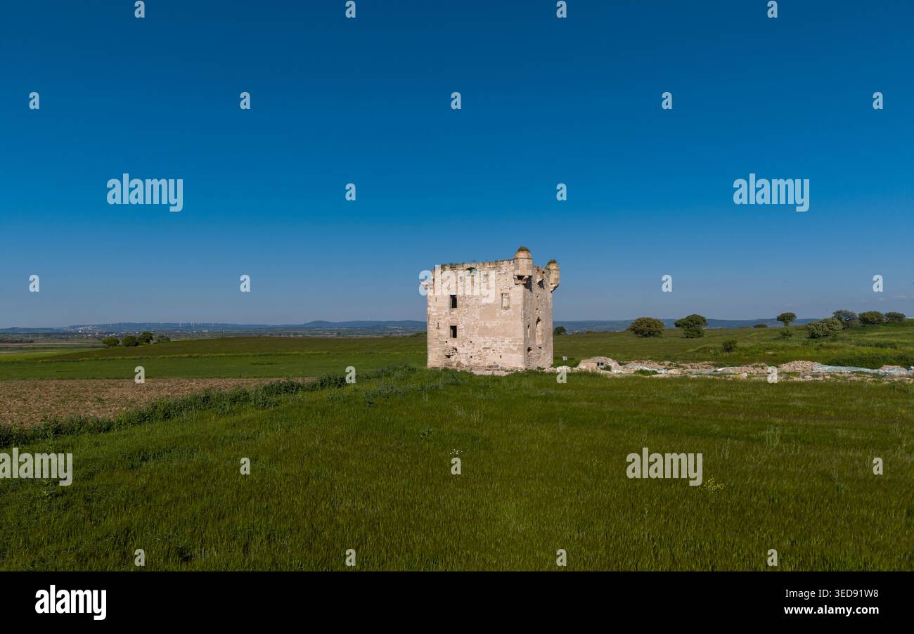 Vue aérienne du manoir de Cezayirli Hasan Pacha sur la côte des Dardanelles à Canakkale, Turquie, architecture du patrimoine ottoman Banque D'Images
