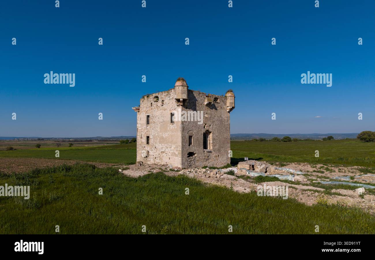 Vue aérienne du manoir de Cezayirli Hasan Pacha sur la côte des Dardanelles à Canakkale, Turquie, architecture du patrimoine ottoman Banque D'Images