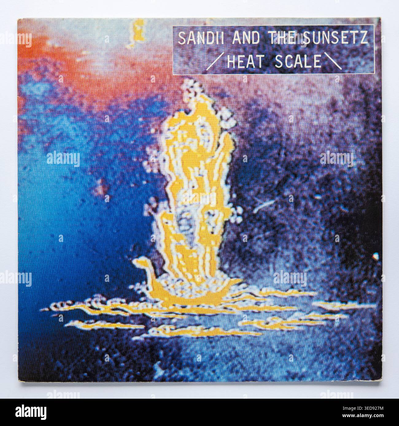 Reprise LP de l'album Heat Scale du groupe japonais Sandii and the Sunsetz, sorti en 1981 Banque D'Images