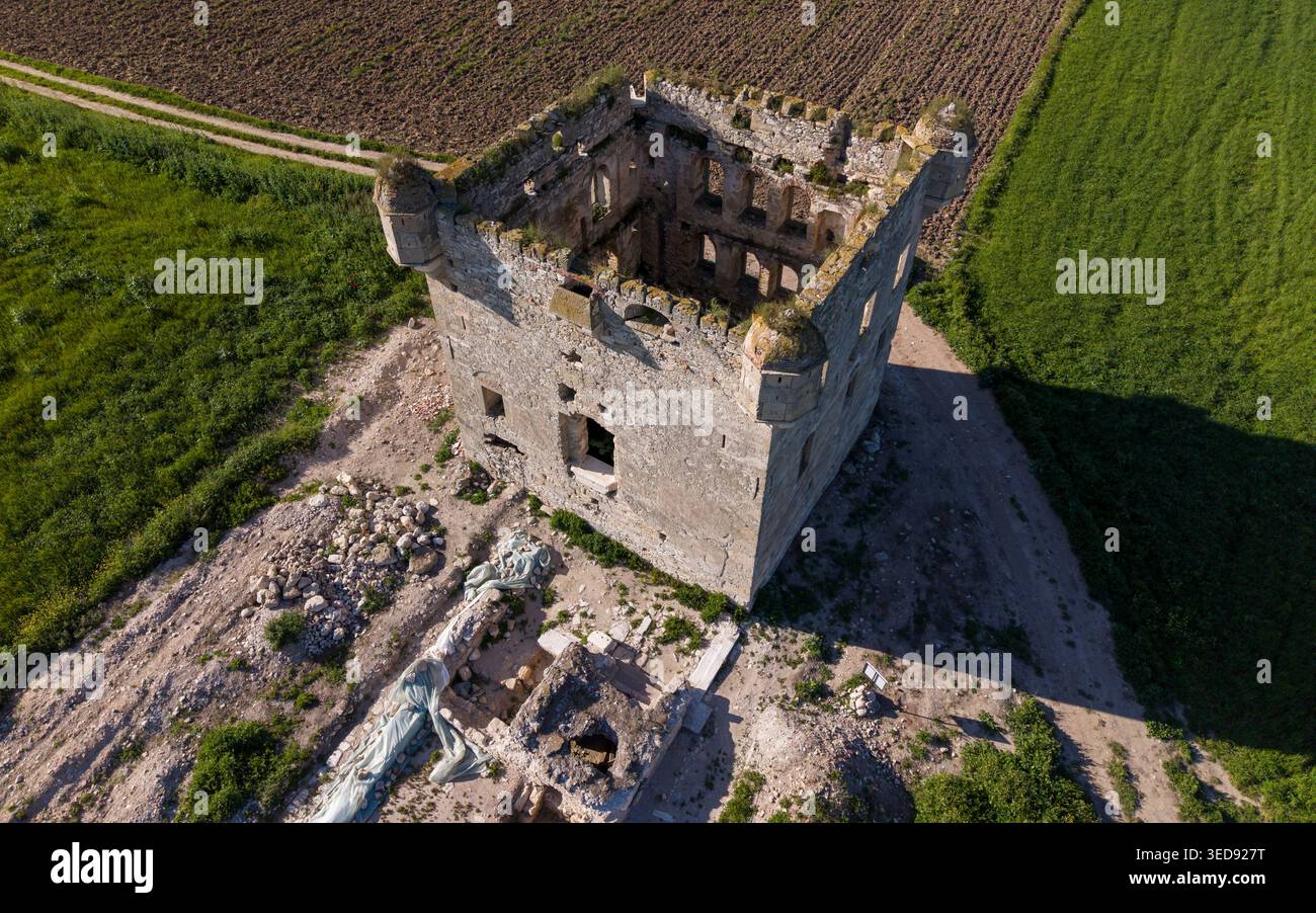 Vue aérienne du manoir de Cezayirli Hasan Pacha sur la côte des Dardanelles à Canakkale, Turquie, architecture du patrimoine ottoman Banque D'Images