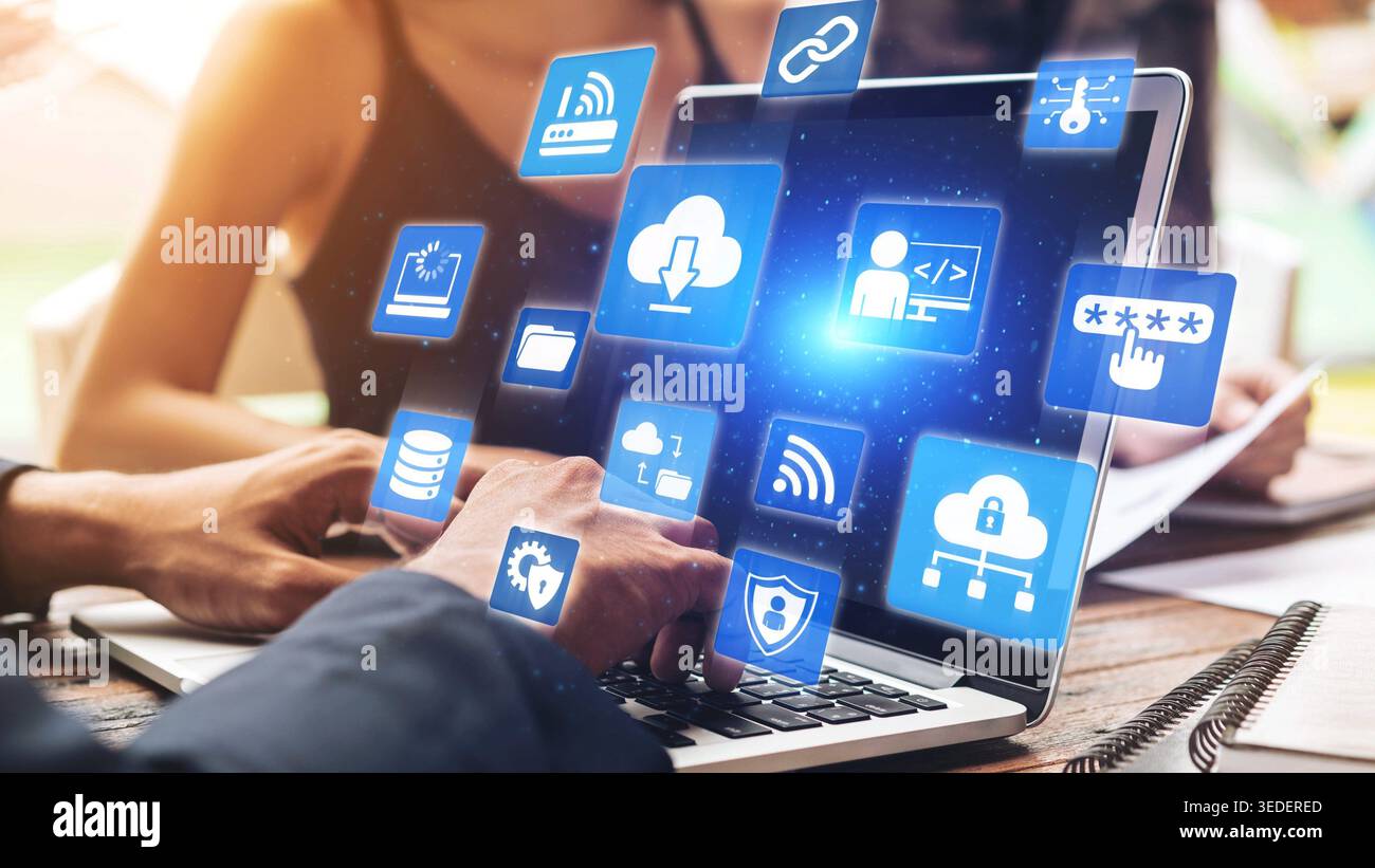Cloud Computing, stratégie Cloud et technologie Cloud transformant l'infrastructure numérique avec des services évolutifs, un stockage sécurisé des données et des solutions basées sur le Cloud Banque D'Images