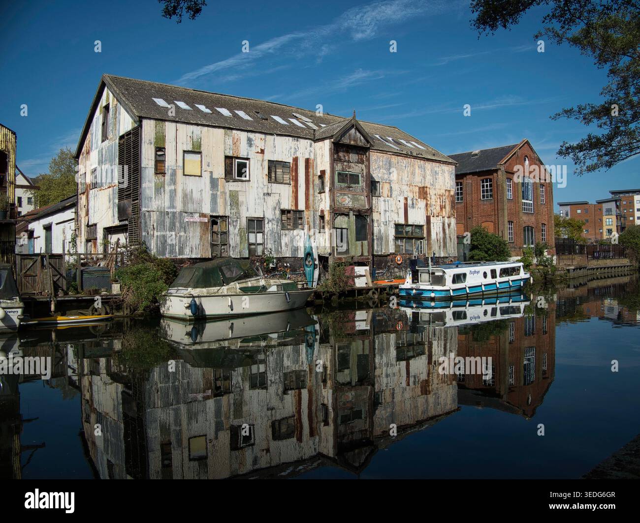 Entrepôt ABC Wharf et salle de concert Waterfront, River Wensum, Norwich, Norfolk. Banque D'Images