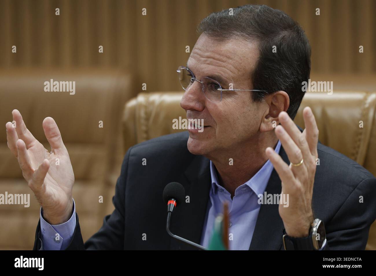 Portrait d'Eduardo Paes politicien ancien maire de Rio de Janeiro en course au candidat au poste de gouverneur aux prochaines élections Banque D'Images