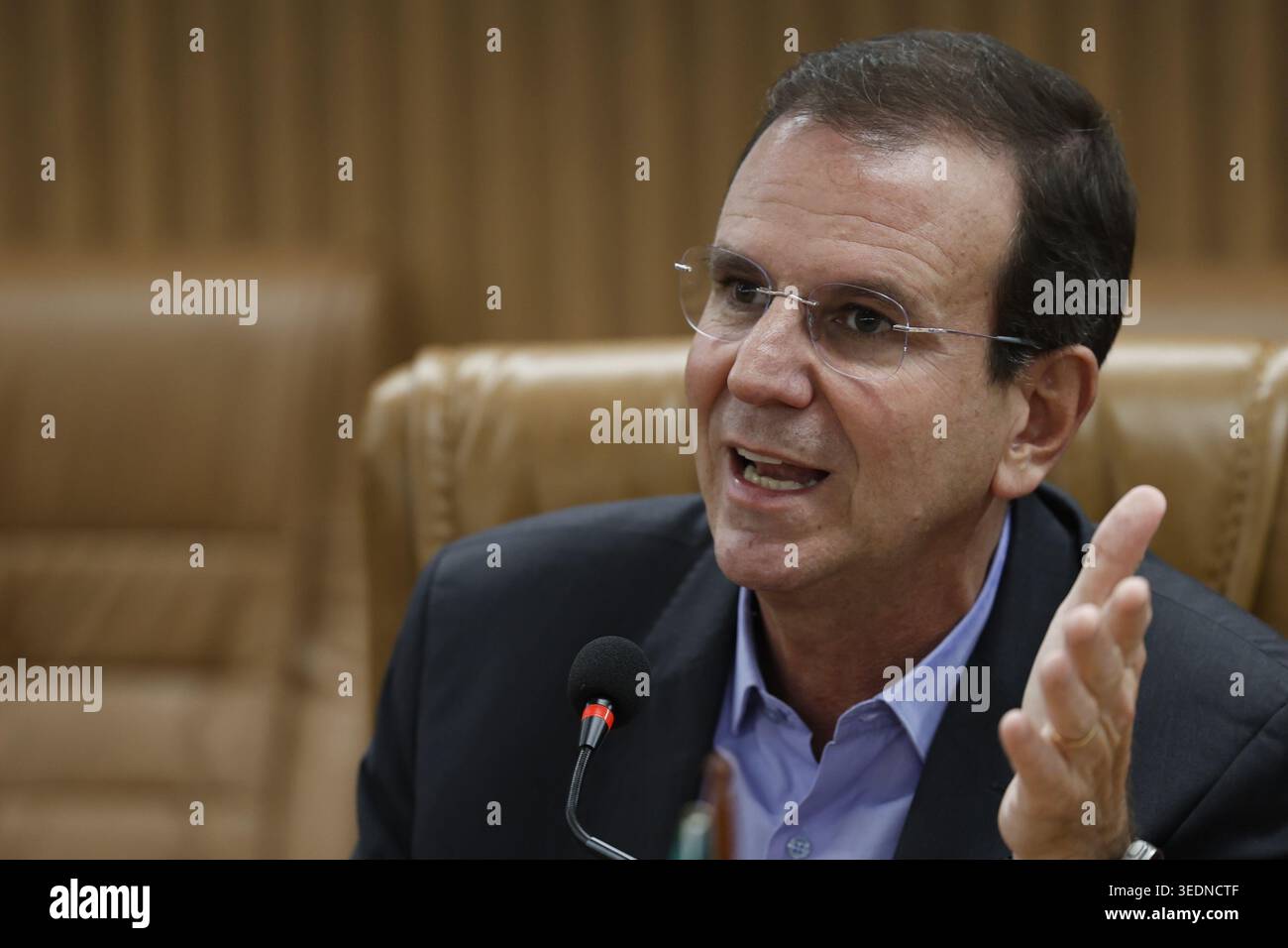 Portrait d'Eduardo Paes politicien ancien maire de Rio de Janeiro en course au candidat au poste de gouverneur aux prochaines élections Banque D'Images