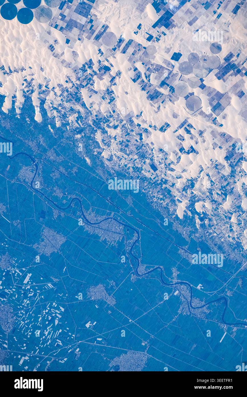Oasis de Kharga / Al Kharga dans le désert occidental égyptien, au sud-ouest d'Asyut. Banque D'Images