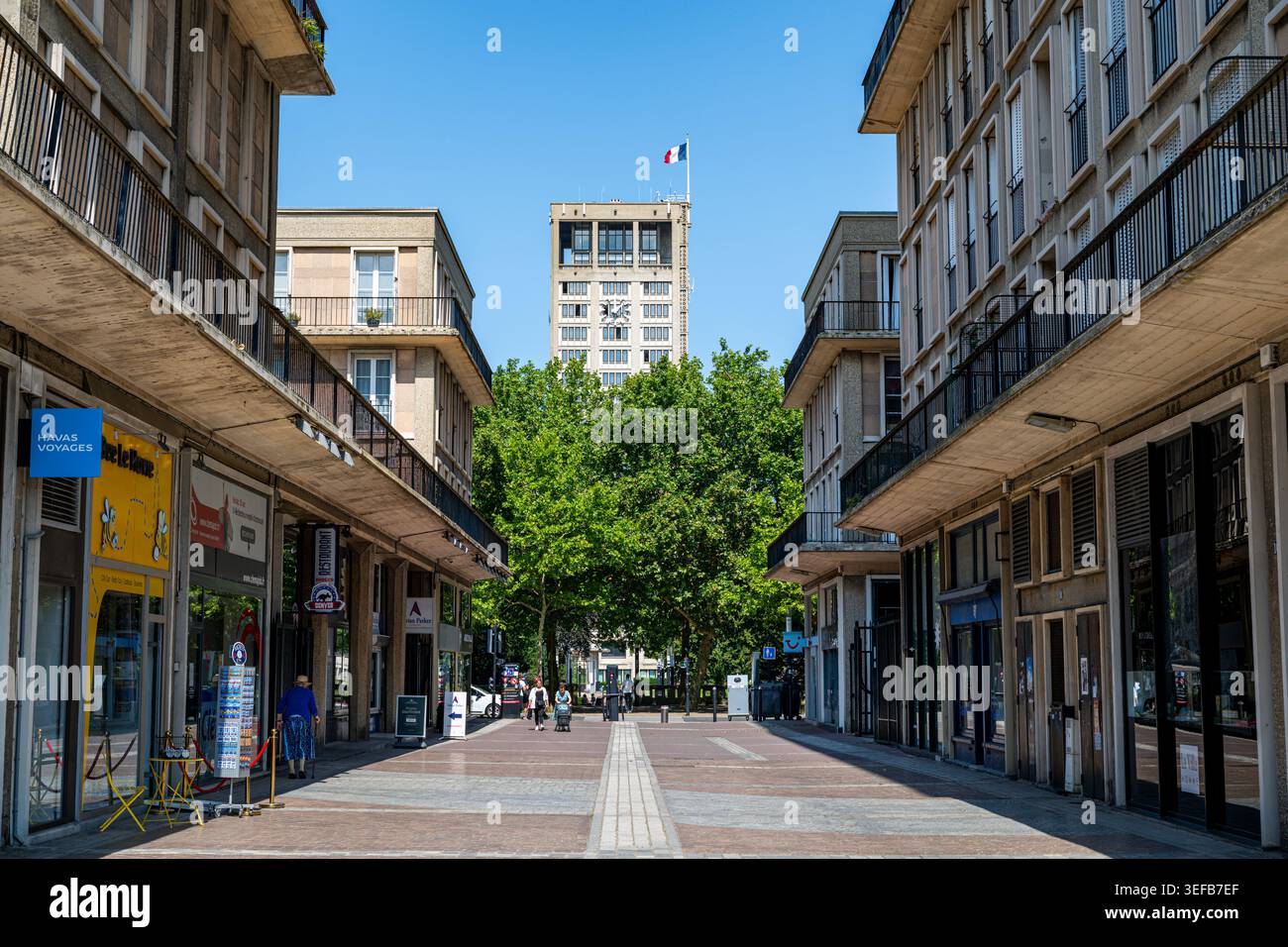 Une architecture unique se dresse au Havre, mettant en valeur le design urbain en France Banque D'Images