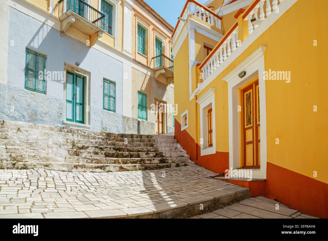 Maisons traditionnelles, Gialos, île de Symi, îles du Dodécanèse, Grèce Banque D'Images
