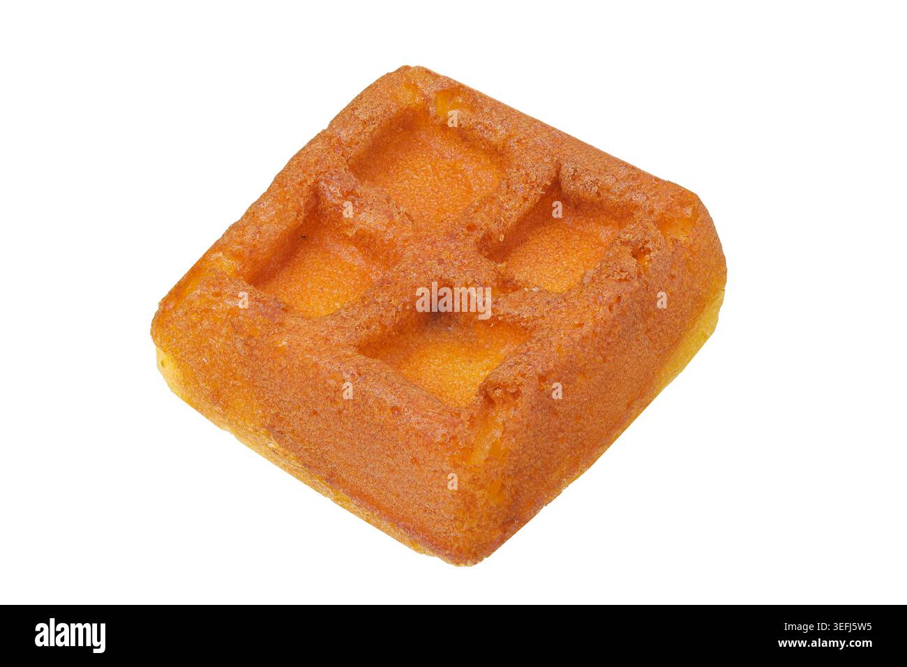 biscuits éponges carrés en forme de plaquette isolés sur fond blanc Banque D'Images