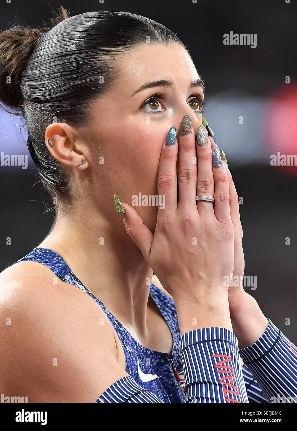 Amy Hunt, de Grande-Bretagne et de ni, célèbre sa médaille d’argent après avoir participé au 200m féminin et terminé deuxième dans un temps de 22,14 au World Athle Banque D'Images