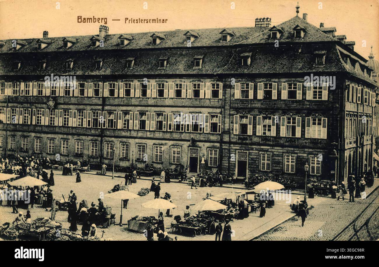 Historische Ansichtskarte um 1900, Bamberg, PriesterSeminar, Oberfranken, Bayern, Deutschland, digitale Reproduktion einer historischen Postkarte, public domain, aus der damaligen Zeit, genaues Datum unbekannt Banque D'Images