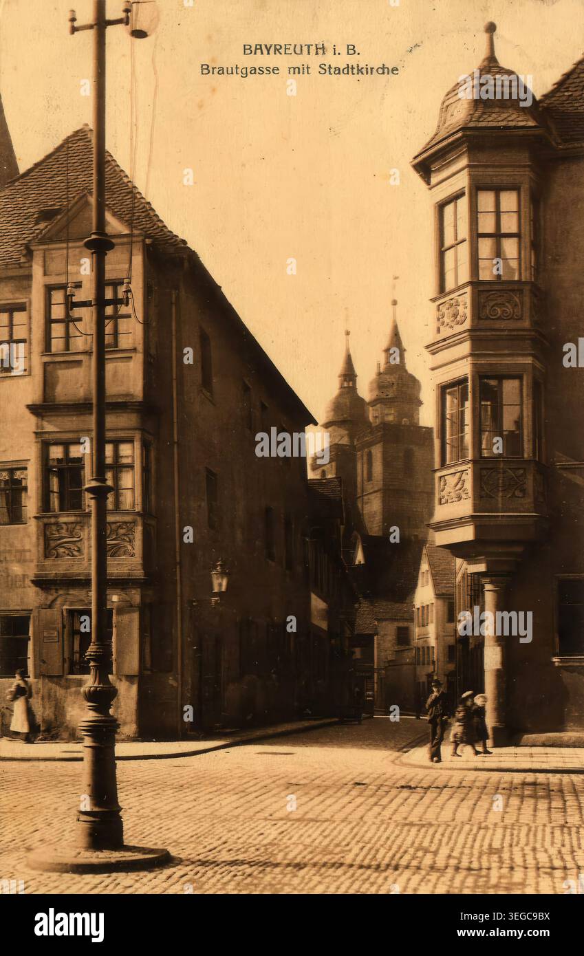 Historische Ansichtskarte um 1900, Bayreuth, Brautgasse mit Stadtkirche, Oberfranken, Bayern, Deutschland, digitale Reproduktion einer historischen Postkarte, public domain, aus der damaligen Zeit, genaues Datum unbekannt Banque D'Images