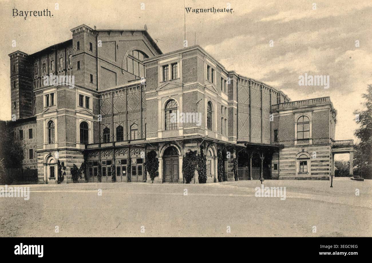 Historische Ansichtskarte um 1910, Bayreuth, Festspielhaus Richard Wagner, Oberfranken, Bayern, Deutschland, digitale Reproduktion einer historischen Postkarte, public domain, aus der damaligen Zeit, genaues Datum unbekannt Banque D'Images