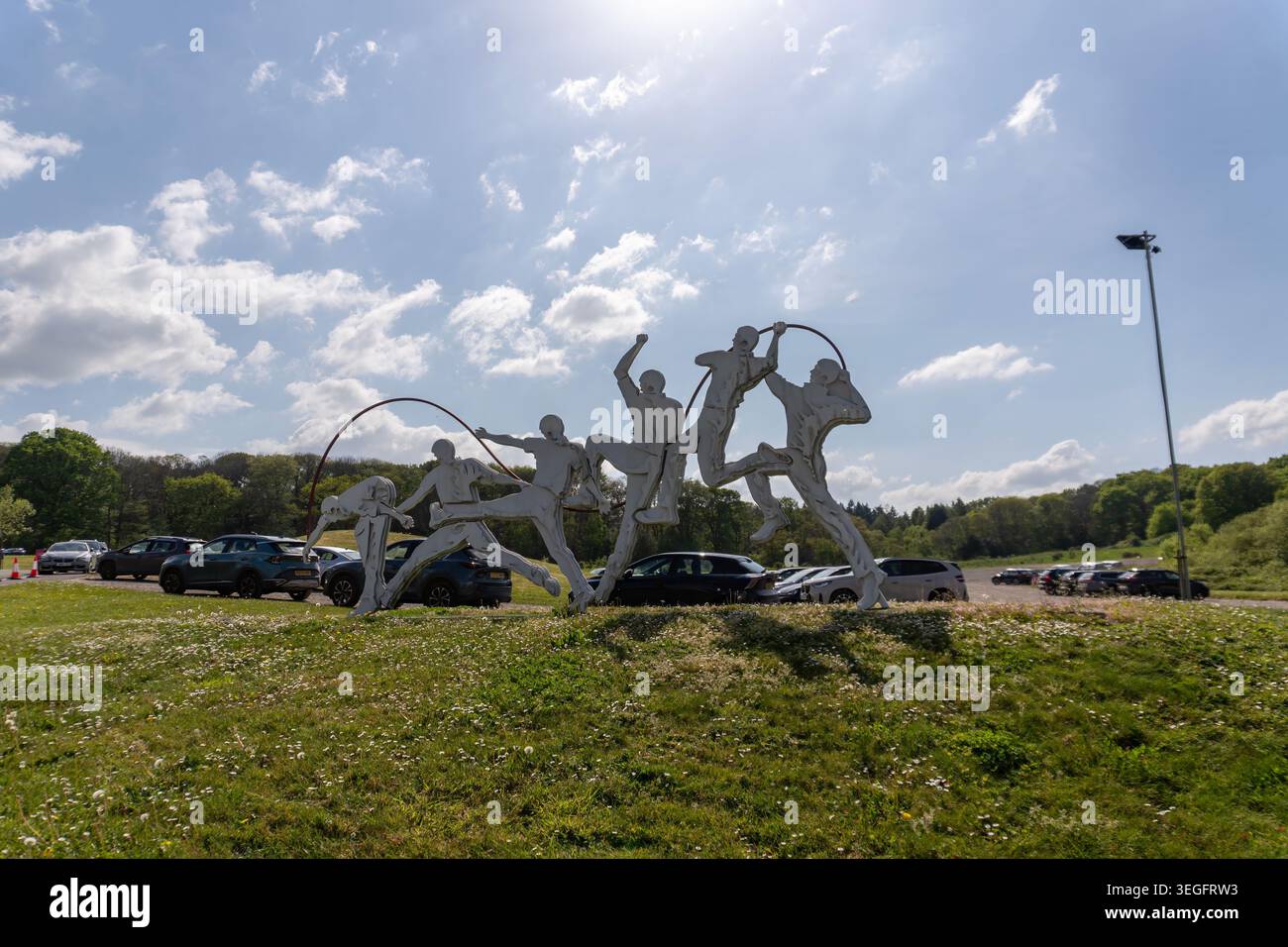 Sculpture d'action de cricket : Art public au stade Utilita Bowl de Southampton Banque D'Images