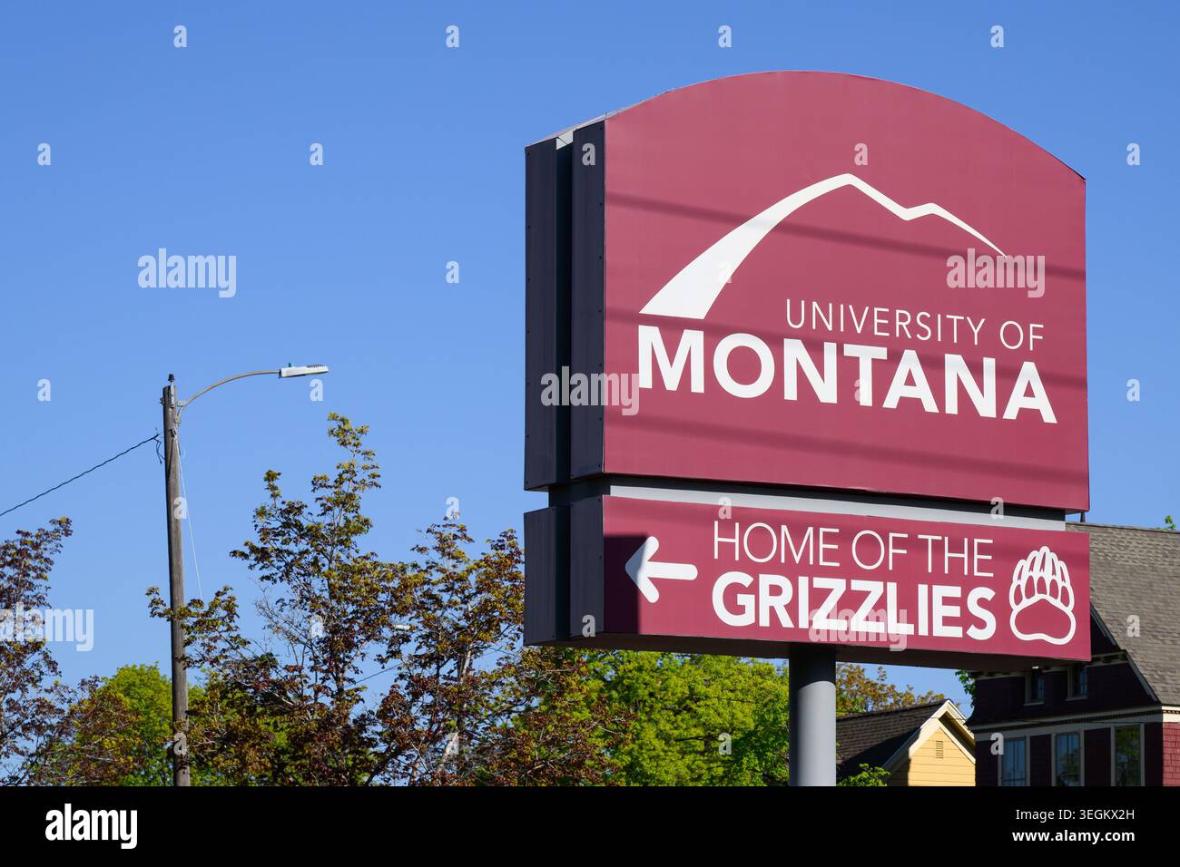 Missoula, MT, États-Unis - 3 mai 2026 ; signalisation de l'Université du Montana, domicile des Grizzlies Banque D'Images