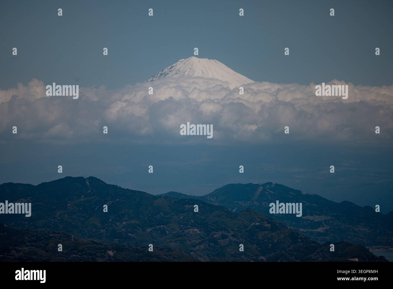 Mont Fuji vu de Nihondaira à Shizuoka, Japon. Banque D'Images