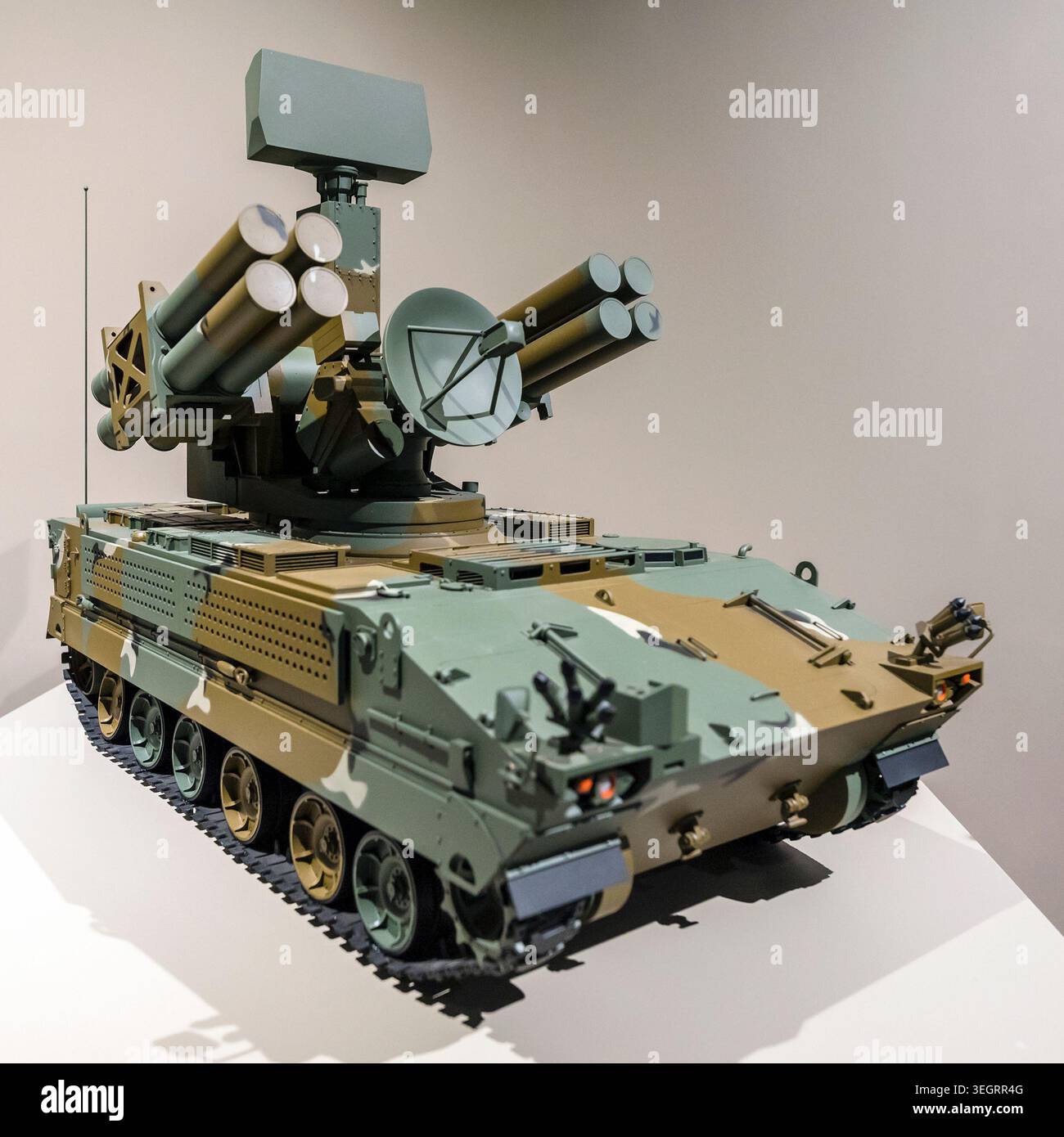 Modèle du système coréen de missiles sol-air « Cheonma », exposé au mémorial de guerre de Corée, Séoul, Corée du Sud Banque D'Images