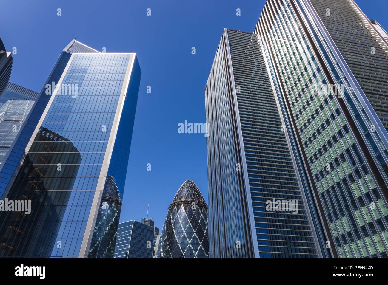 Gratte-ciel modernes dans le quartier financier de Londres Banque D'Images