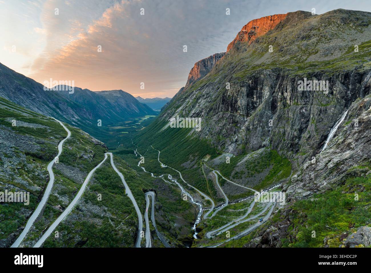 Trollstigen, Isterdalen, Möre og Romsdal, Norvège Banque D'Images