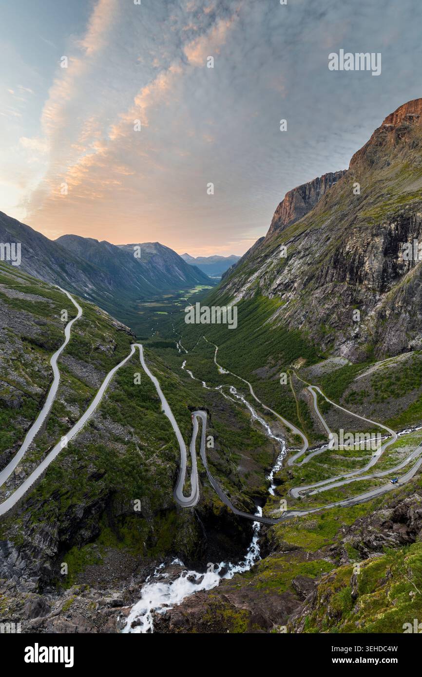Trollstigen, Isterdalen, Möre og Romsdal, Norvège Banque D'Images