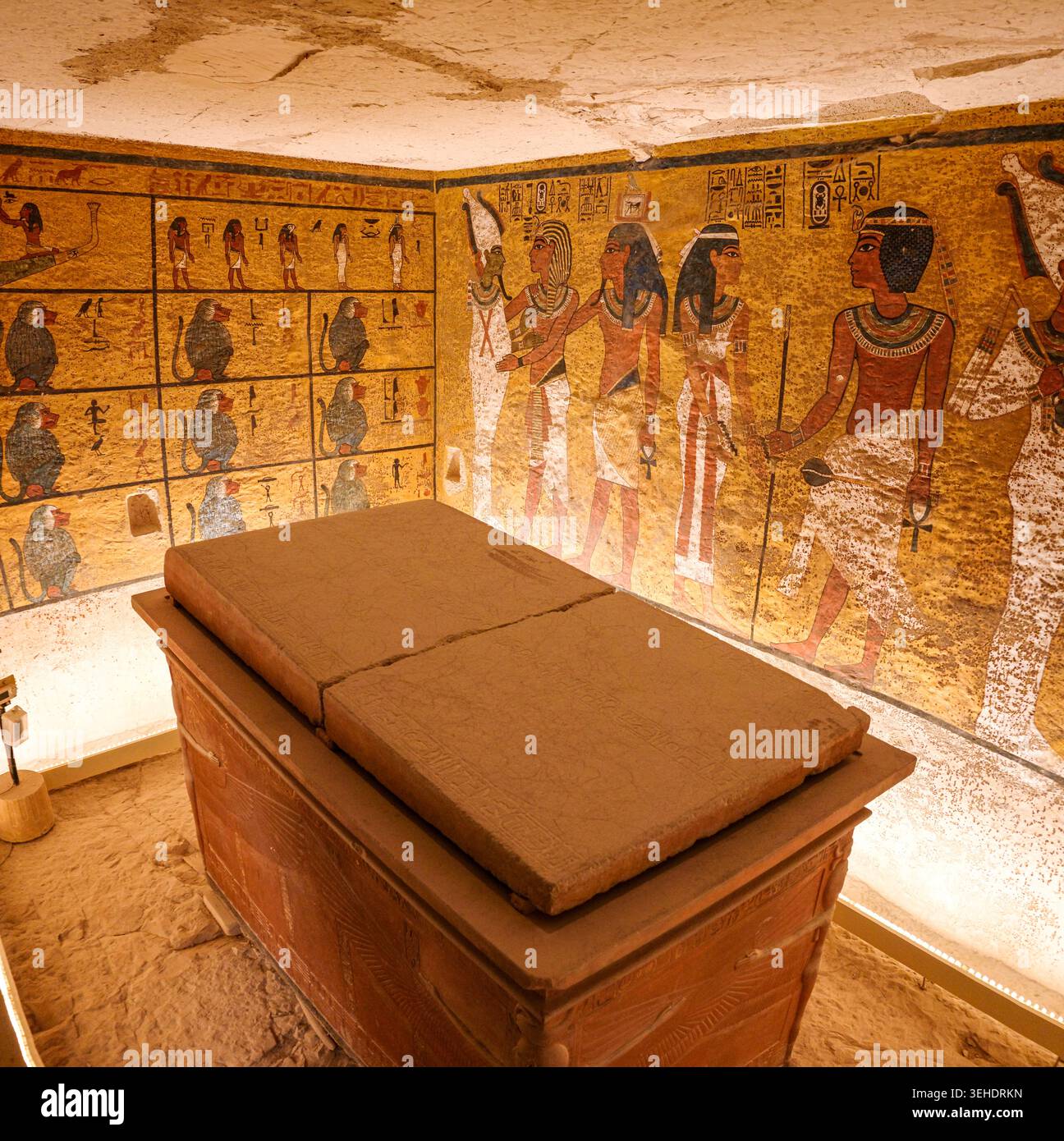 Louxor, Égypte - 28 janvier 2026 : le tombeau du pharaon Toutankhamon dans la vallée des Rois, Louxor, Égypte Banque D'Images